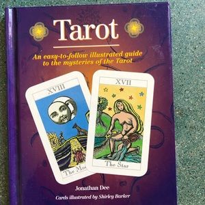 Tarot guide book